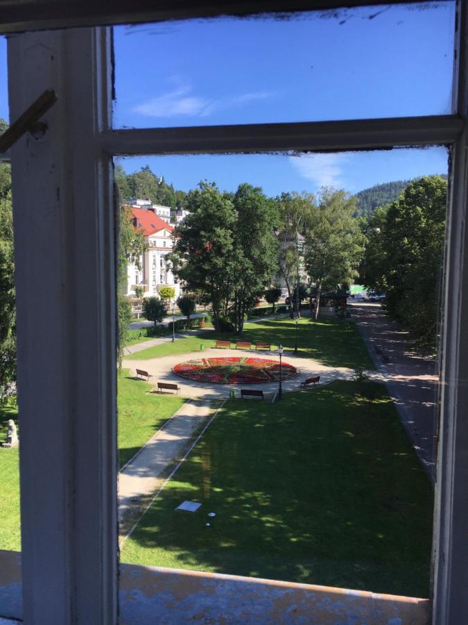 Stary Dom Zdrojowy Ξενοδοχείο Krynica Zdroj Εξωτερικό φωτογραφία