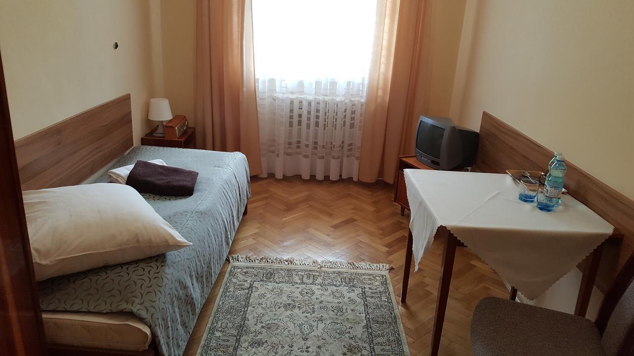 Stary Dom Zdrojowy Ξενοδοχείο Krynica Zdroj Εξωτερικό φωτογραφία