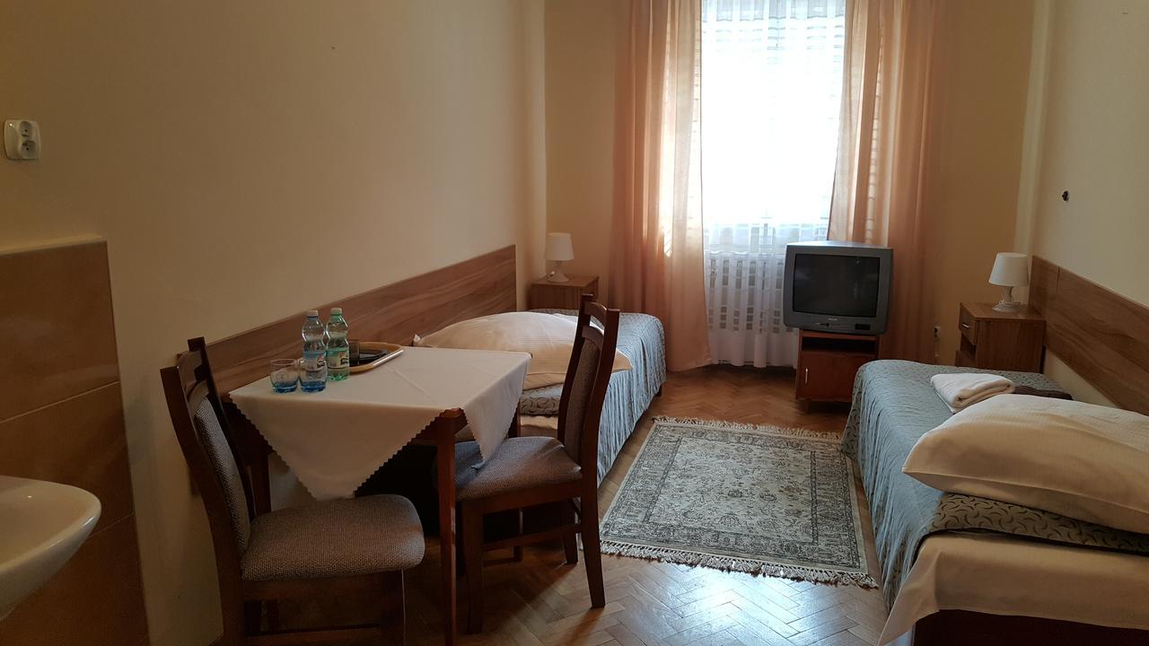Stary Dom Zdrojowy Ξενοδοχείο Krynica Zdroj Εξωτερικό φωτογραφία